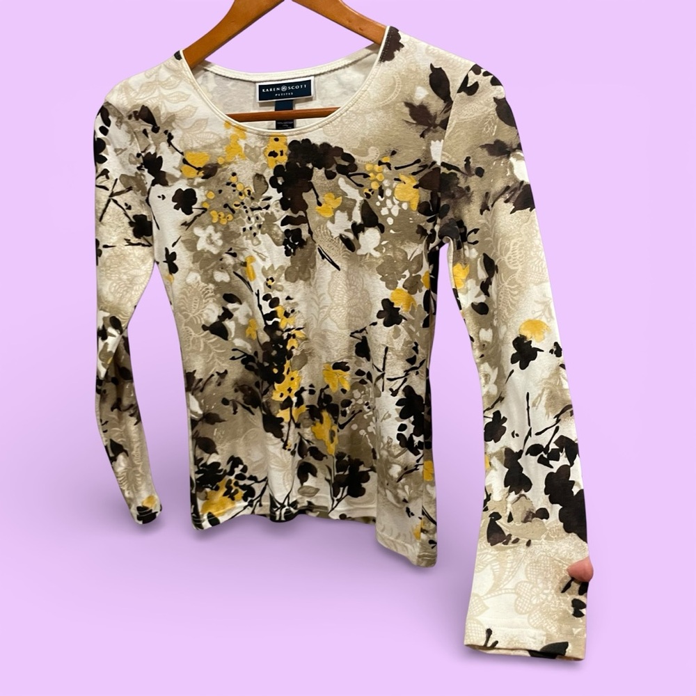 Cute creamy mustard floral lace print top long sleeve soft whimsigoth